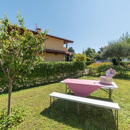 La Feriolina - Appartamento Al Lago Con Giardino Privato Baveno Exterior foto