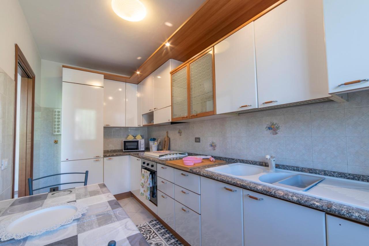 La Feriolina - Appartamento Al Lago Con Giardino Privato Baveno Exterior foto