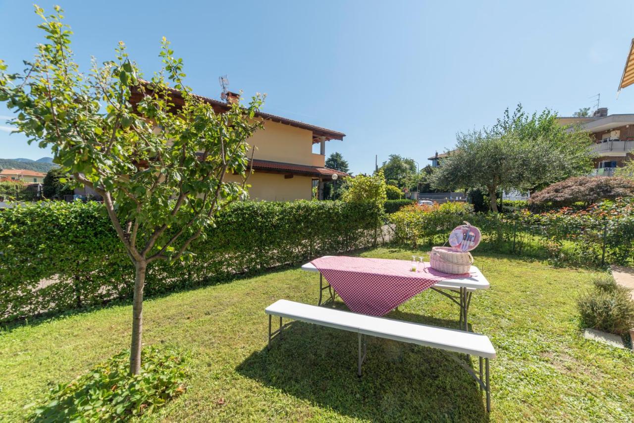 La Feriolina - Appartamento Al Lago Con Giardino Privato Baveno Exterior foto