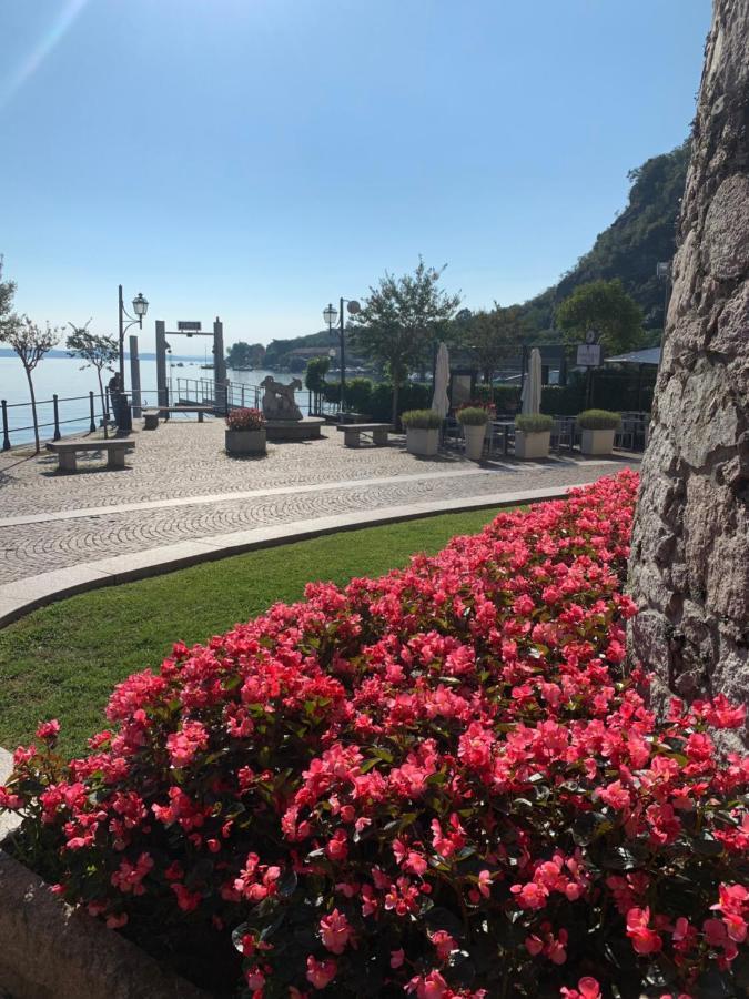 La Feriolina - Appartamento Al Lago Con Giardino Privato Baveno Exterior foto